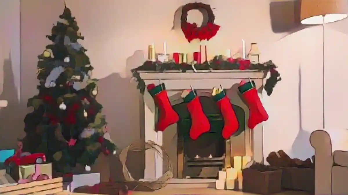Искусственная рождественская елка в праздничной комнате:Вы можете сделать искусственную елку более настоящей