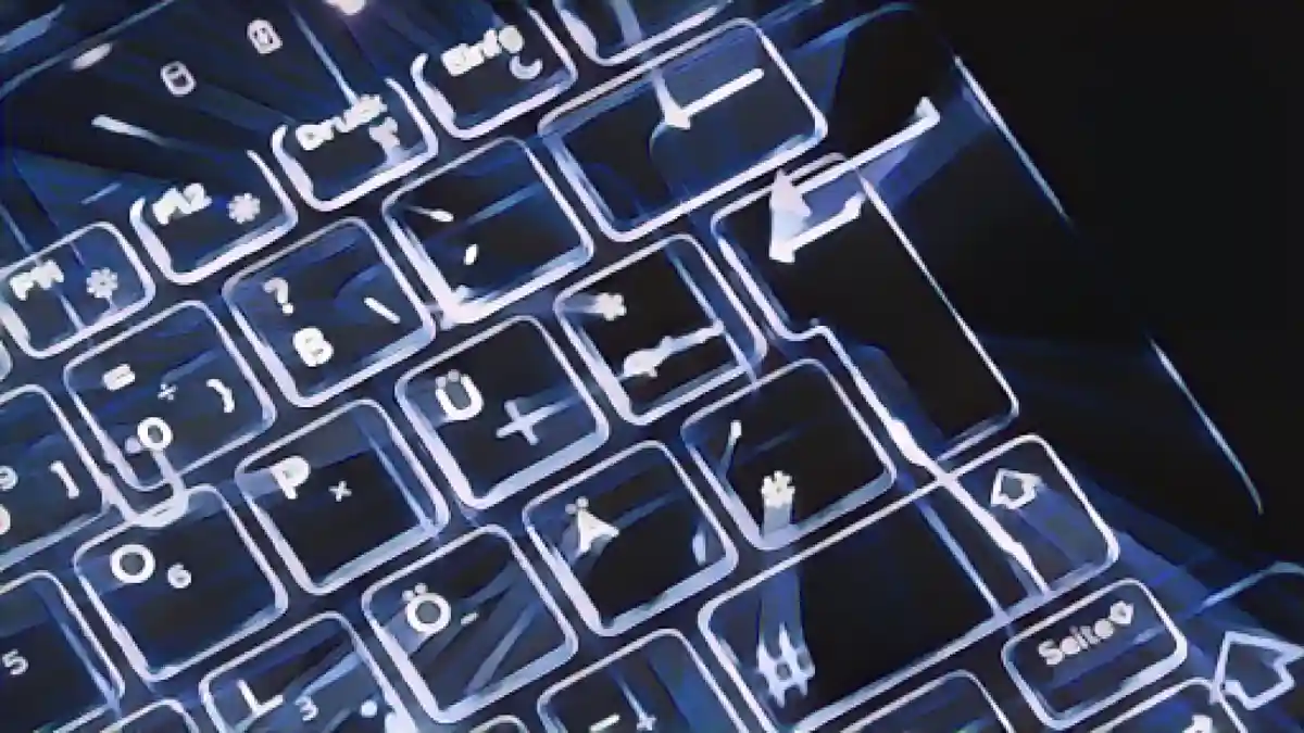 Клавиши на клавиатуре с подсветкой.:Клавиши клавиатуры с подсветкой. Фото