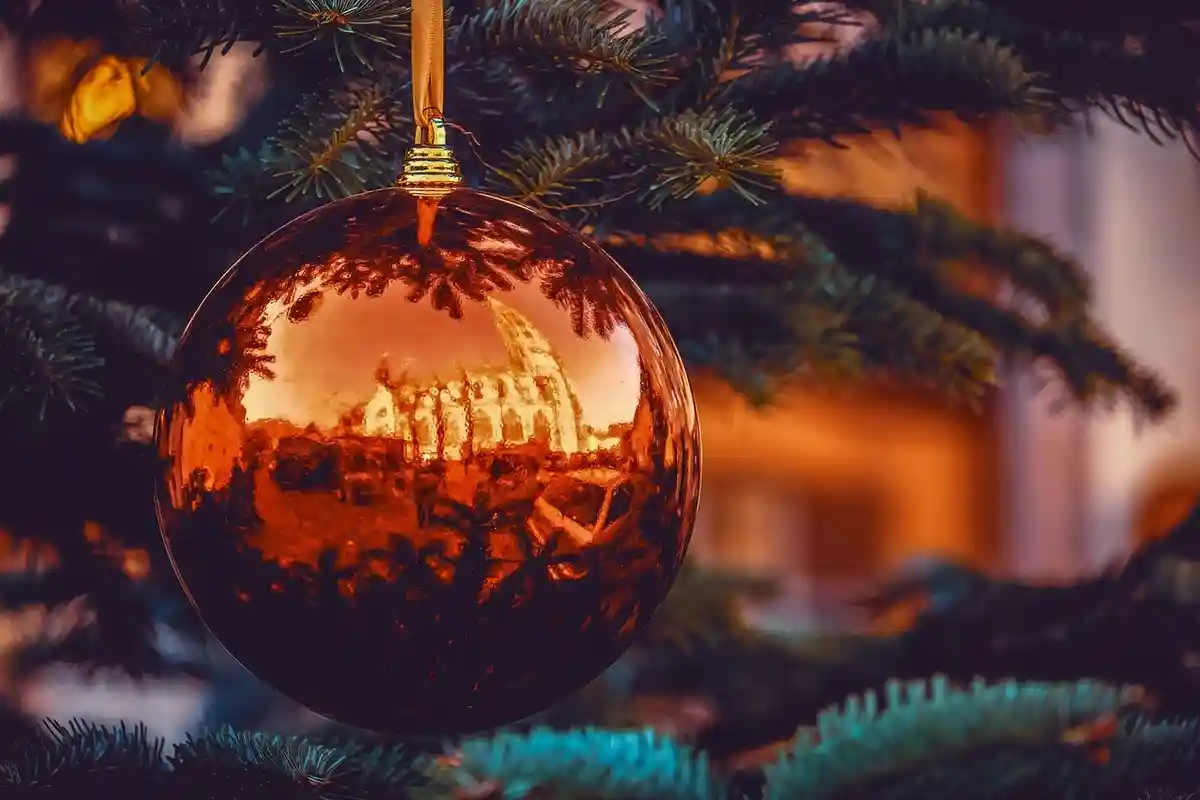В Германии убирают рождественскую елку в разное время по личному желанию. Фото: Ilo / Pixabay