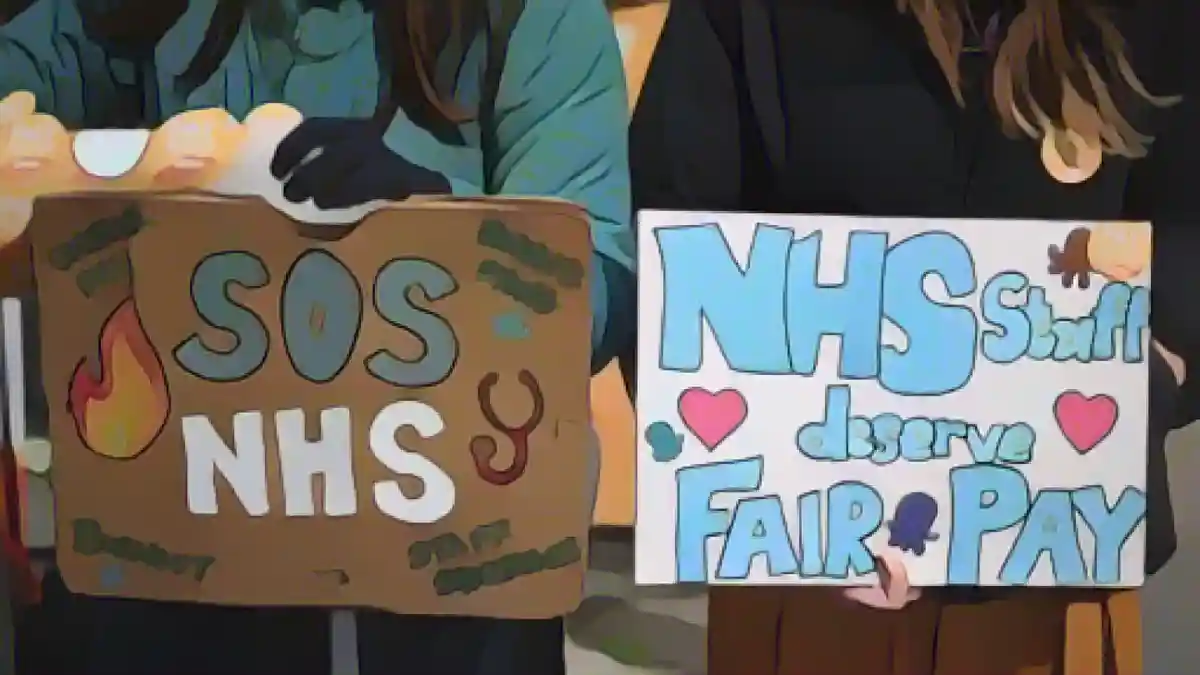 Плакаты о забастовке младших врачей в Англии:Плакаты о забастовке младших врачей в Англии