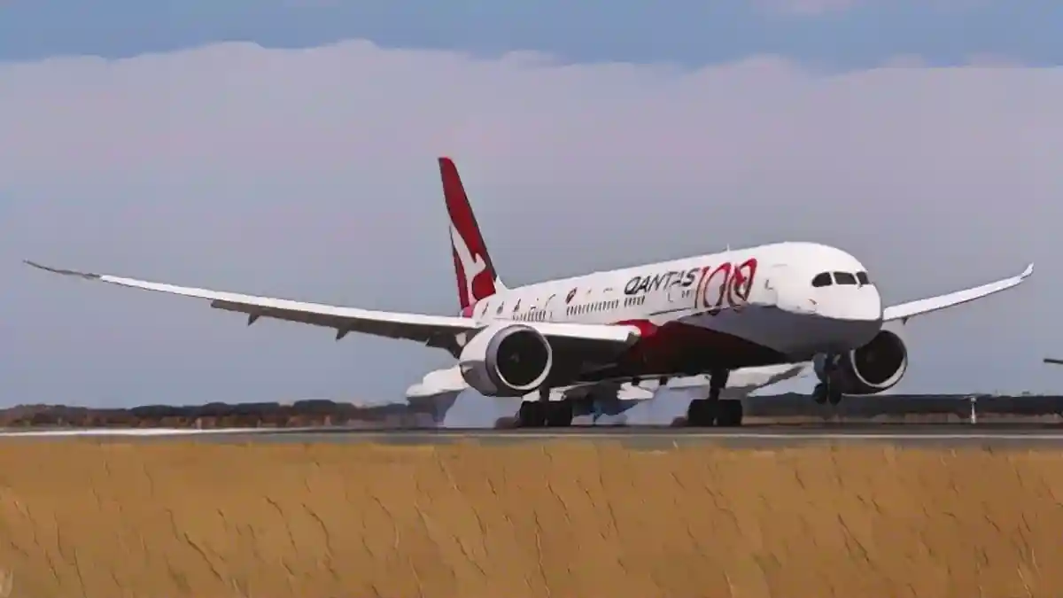 Посадка во время испытательного полета qantas.: