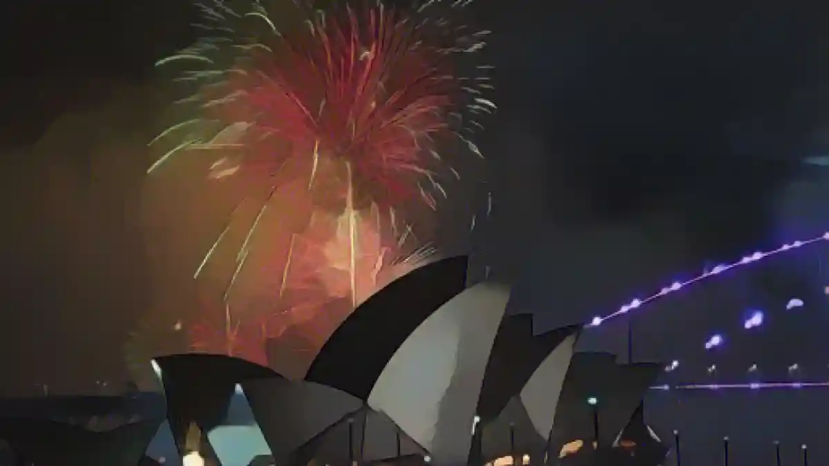 Сидней - один из первых крупных городов мира, в котором наступает Новый год.:Сидней - один из первых крупных городов мира, в котором наступает Новый год. Фото