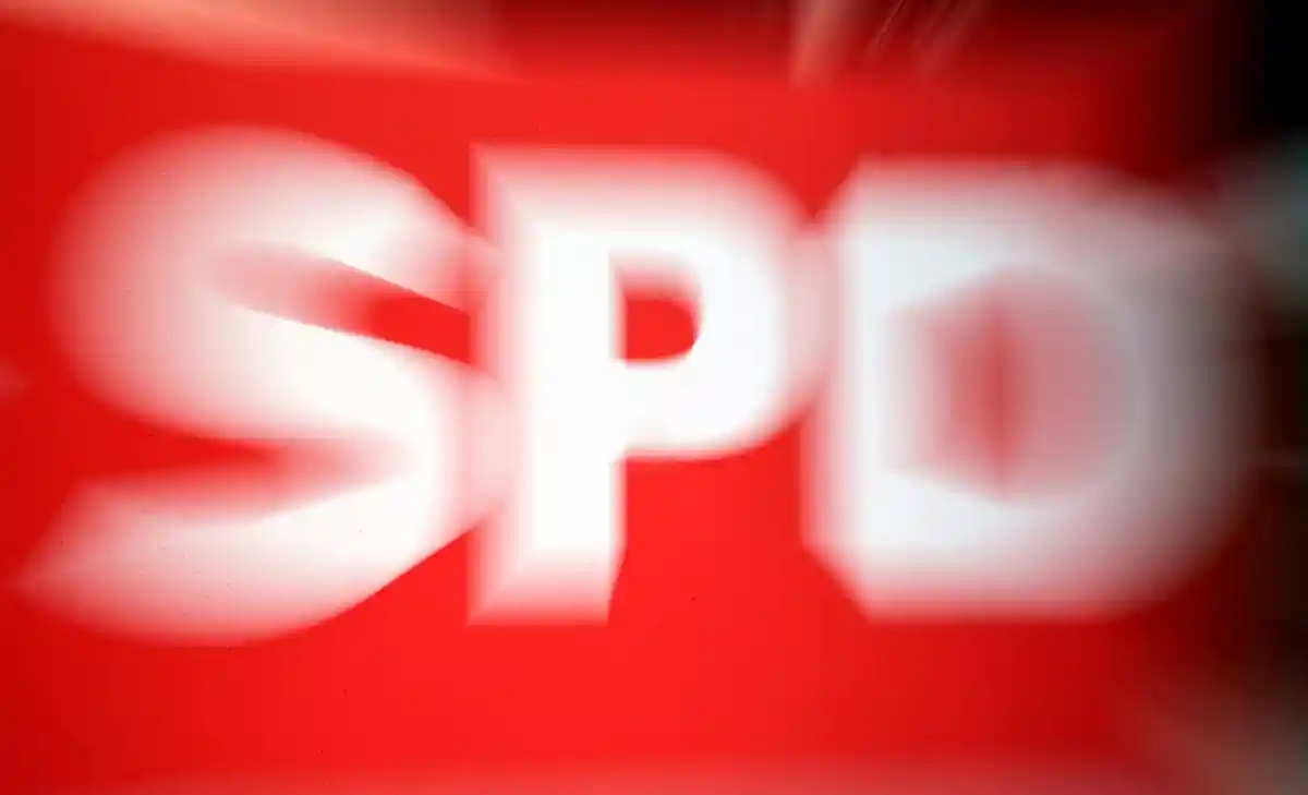 СПД:Логотип СДПГ в штаб-квартире партии в Берлине.