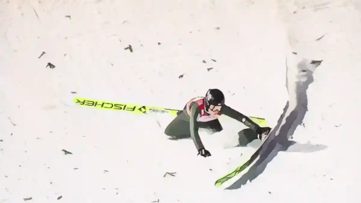 Стрём потеряла контроль над лыжами во время приземления:При приземлении Стрём потеряла контроль над лыжами.