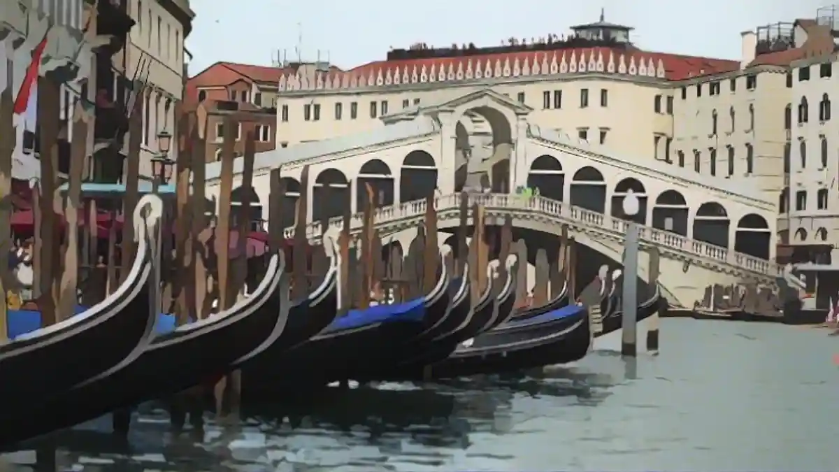 Венеция стремится к развитию устойчивого туризма:Венеция стремится к развитию устойчивого туризма.