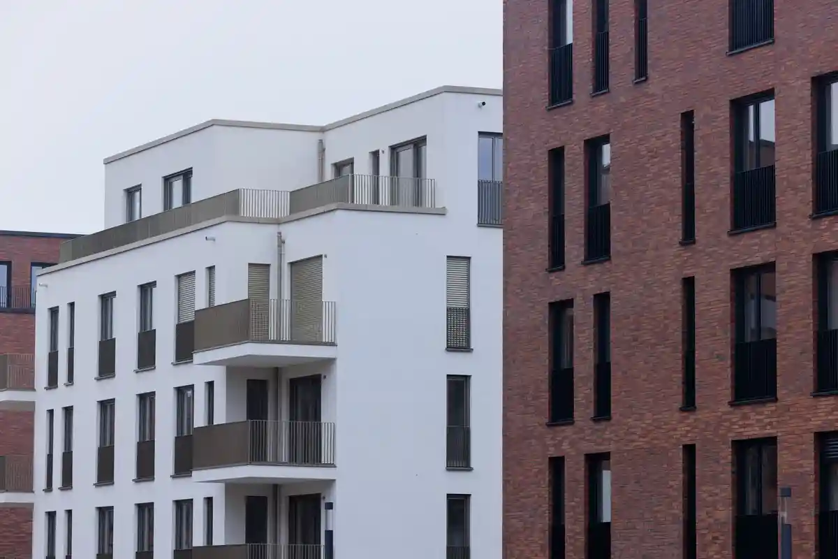 Жилое строительство в Кельне:Объявленное наступление на жилищную сферу так и не было реализовано, жалуются профсоюзы и ассоциации квартиросъемщиков.