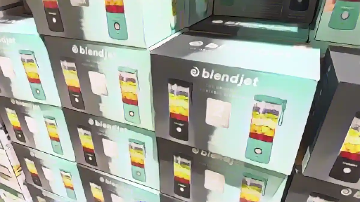 Блендер Jet в коробке:Проверьте, не отзывают ли ваш BlendJet в связи с перегревом и риском возгорания