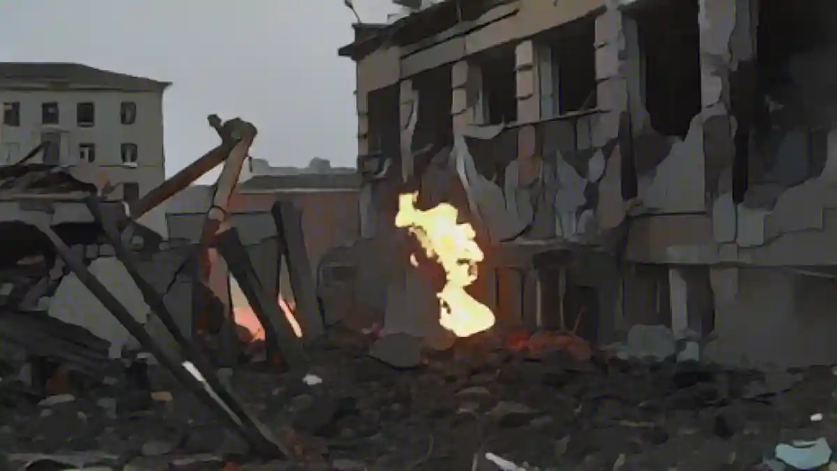 Разрушения после авиаудара в Харькове, восточная Украина:Разрушения после авиаудара в Харькове, восточная Украина.