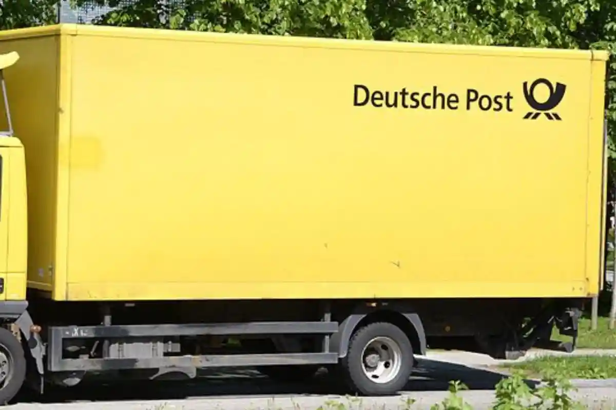 Deutsche Post прекратил авиадоставку в Германии, почту будут перевозить наземные службы. Фото: High Contrast, CC BY 3.0 DE / Wikimedia Commons