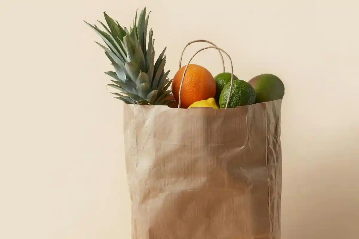 Покупка фруктов и овощей в Германии. Фото: DS stories / pexels.com 