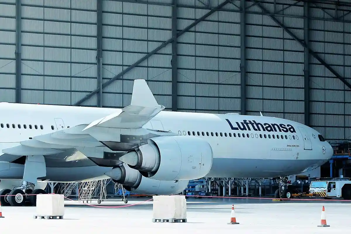 Сотрудники Lufthansa проведут забастовку в Германии