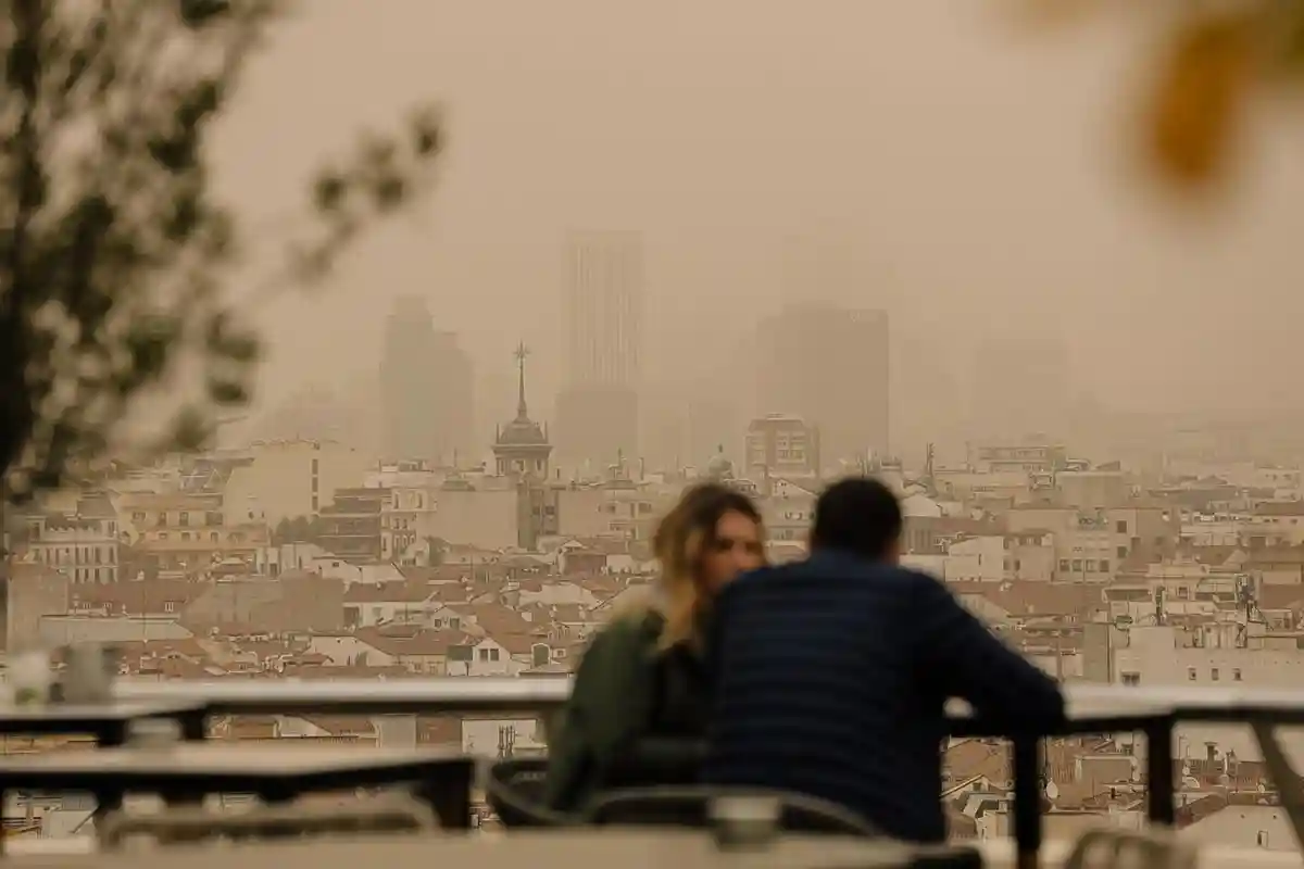 Пыль из Сахары движется на Германию