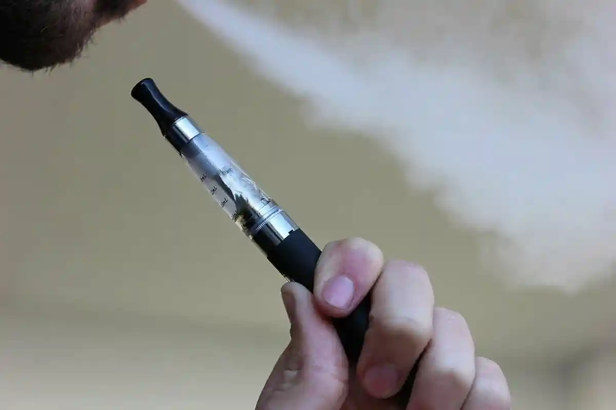 Табачный гаджет: поможет ли электронная сигарета бросить курить? фото 1