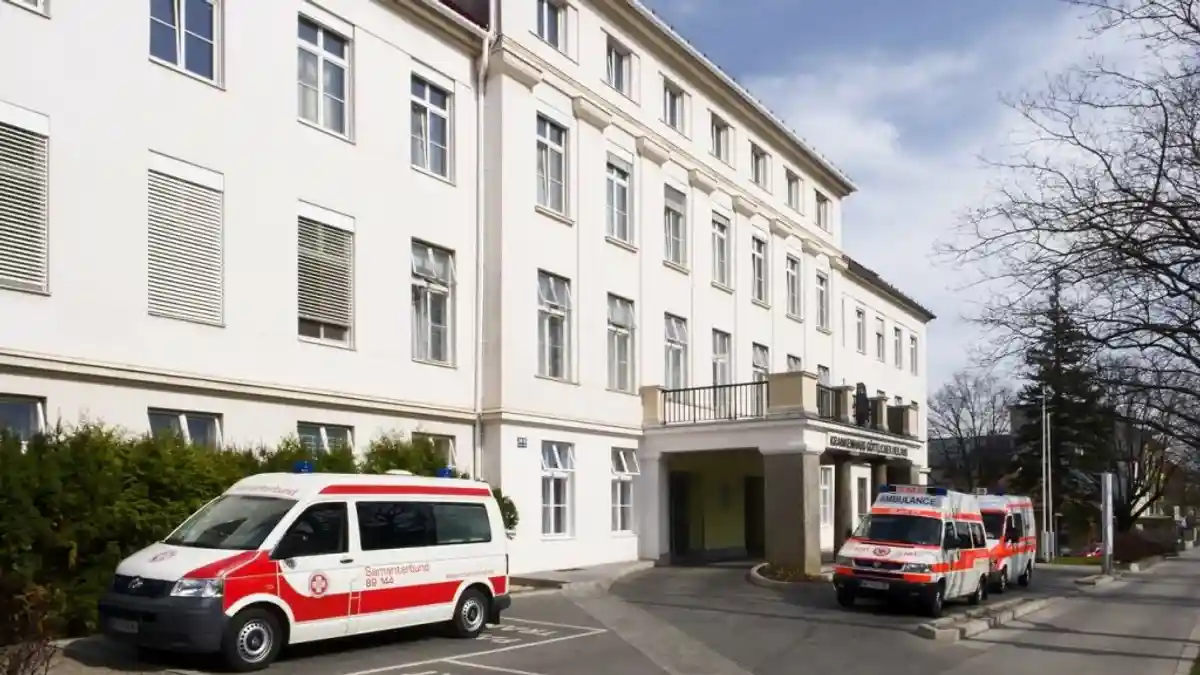 Эксперт предлагает закрыть 75% больниц в Германии? фото 1